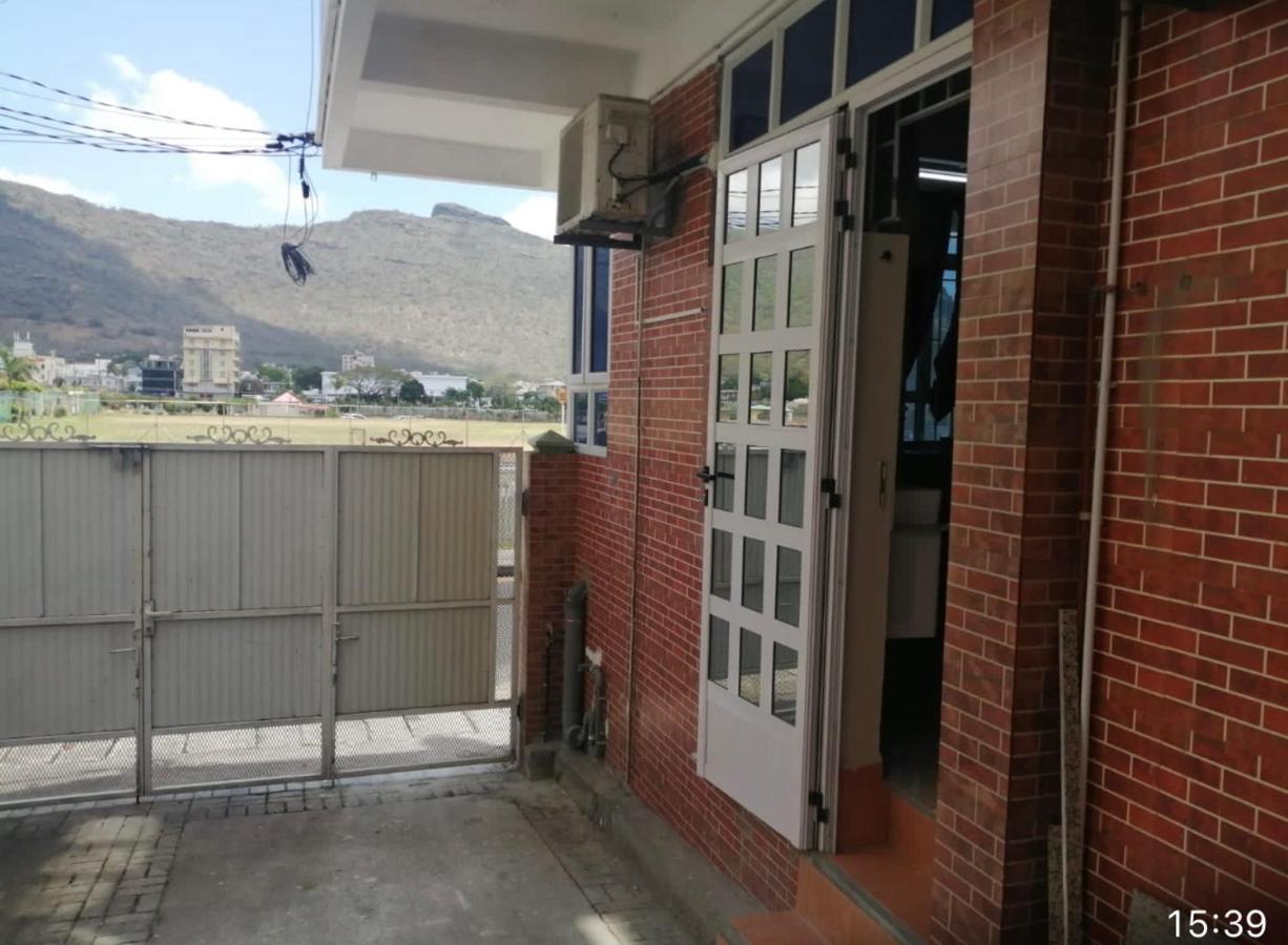 Champs De Mars Apartment بورت لويس المظهر الخارجي الصورة